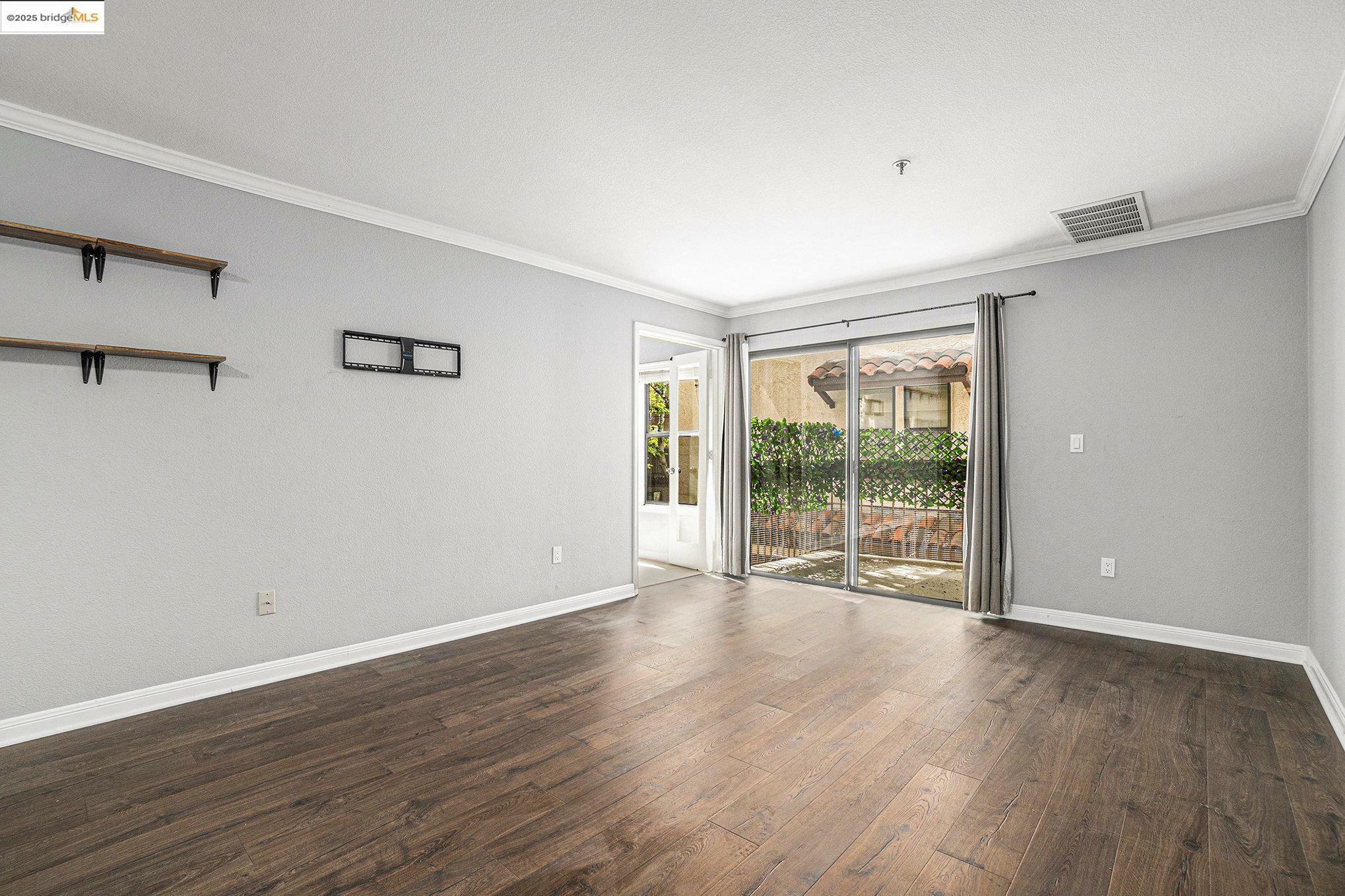 1122 S Villa Way  Walnut Creek CA 94595 photo