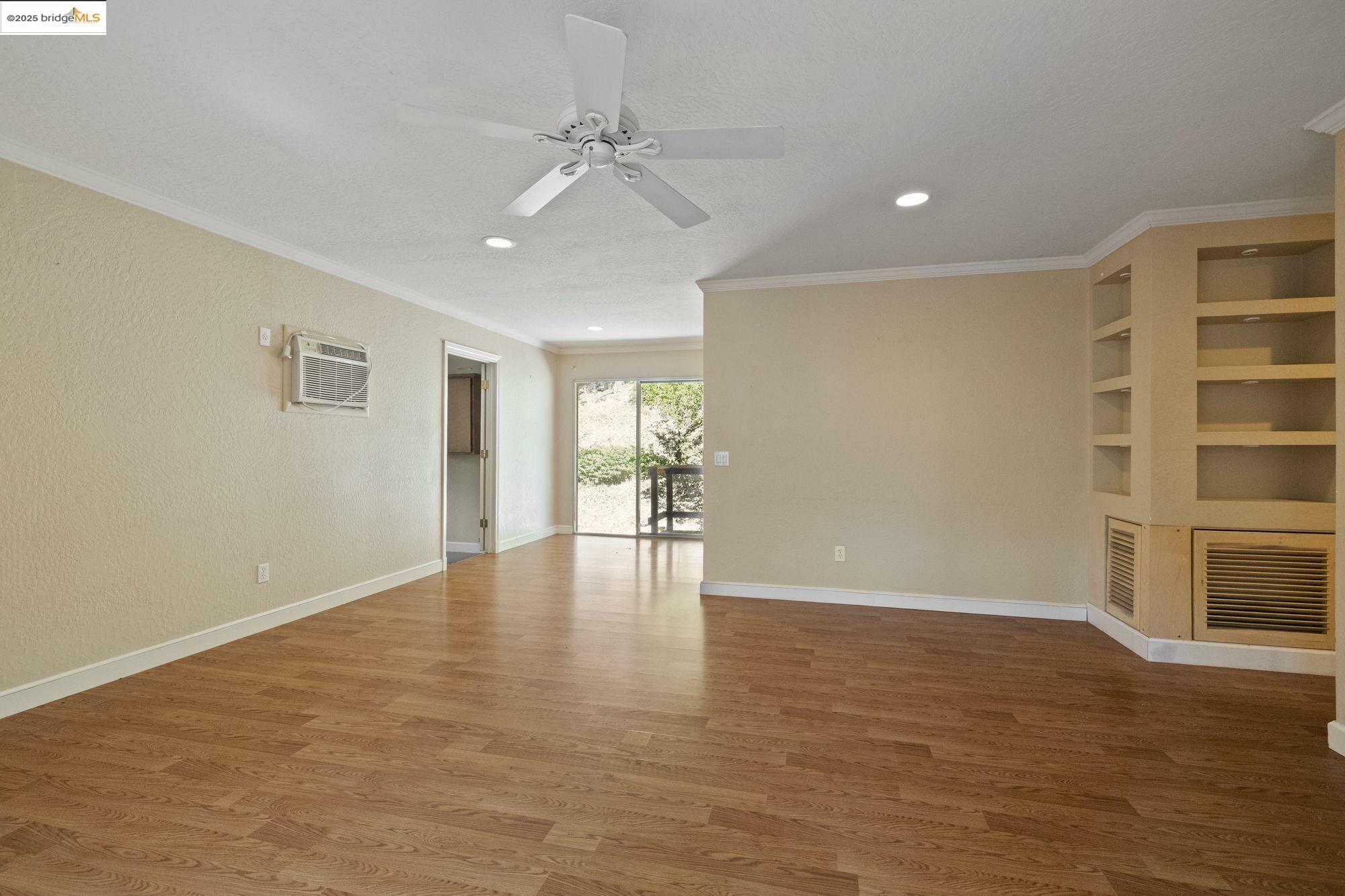 Property Photo: 21505 Crestview Dr CA 95370