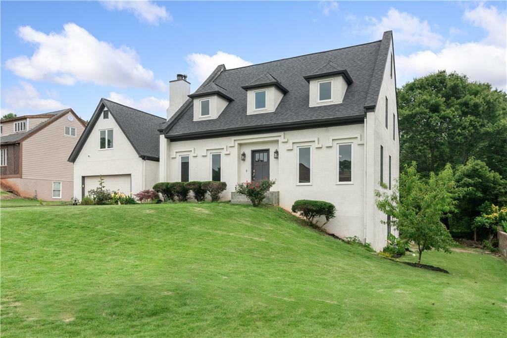 Property Photo: 1645 Oakfield Lane GA 30075