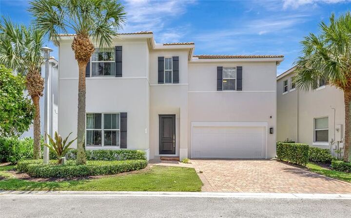 Property Photo:  452 Tiffany Oaks Way  FL 33435 