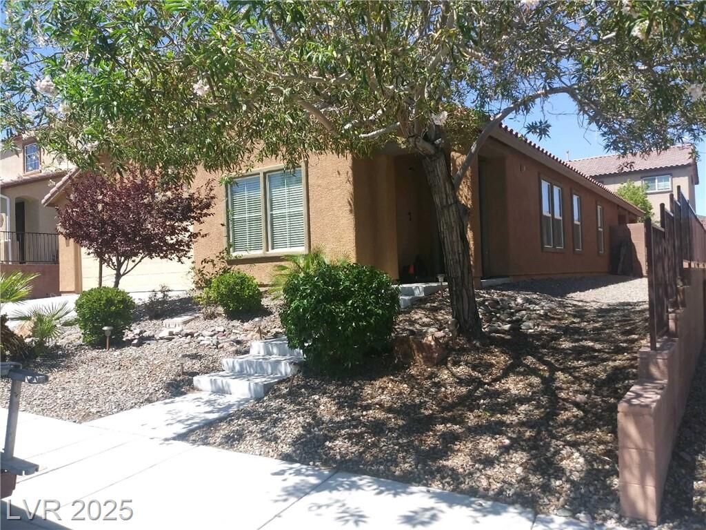 Property Photo:  1221 Brockley Cross Street  NV 89002 