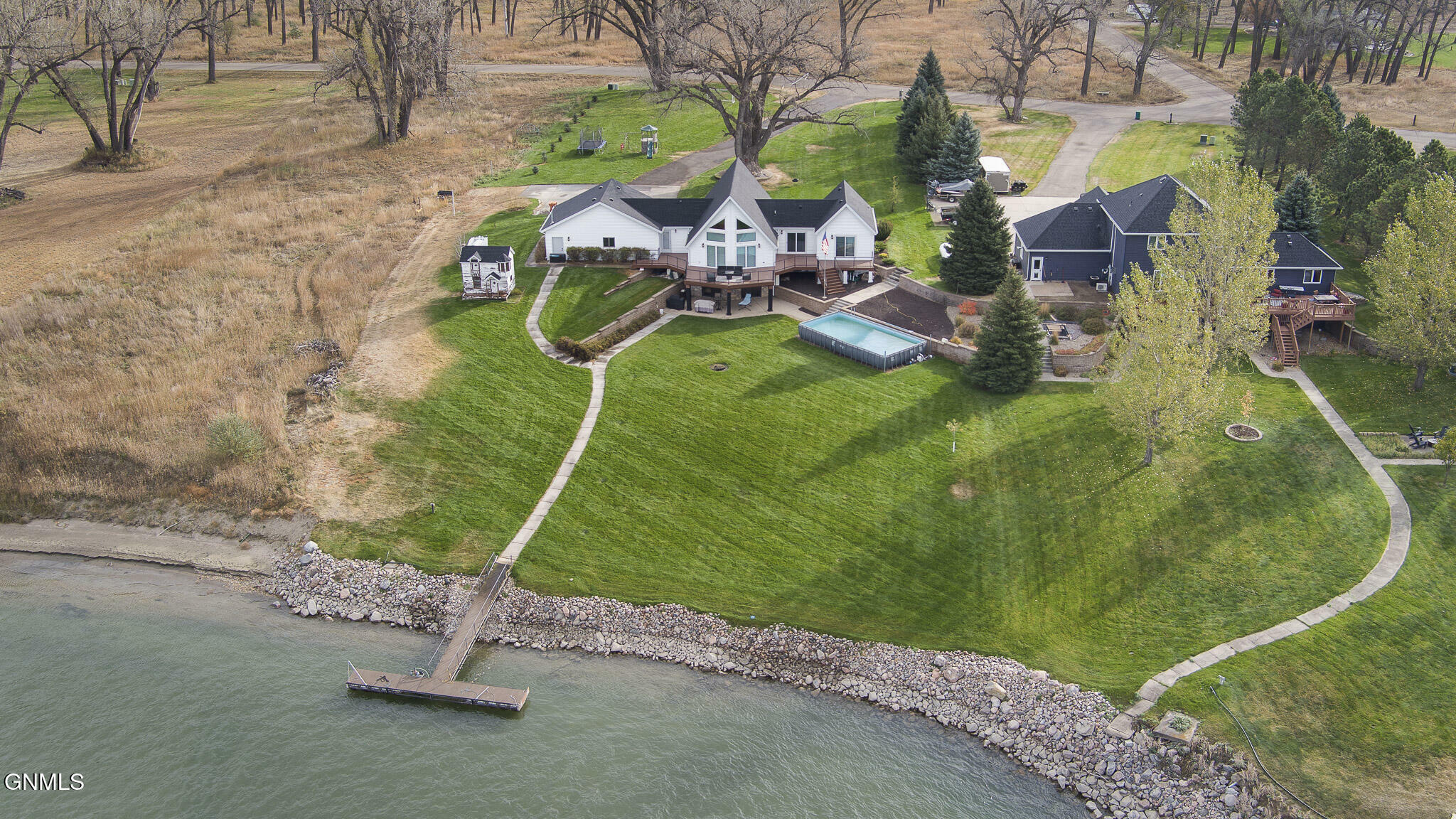 Property Photo: 9332 Island Road ND 58503