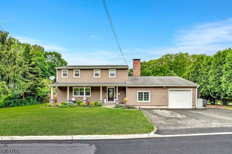 Property Photo:  31 Center St  NJ 07857 