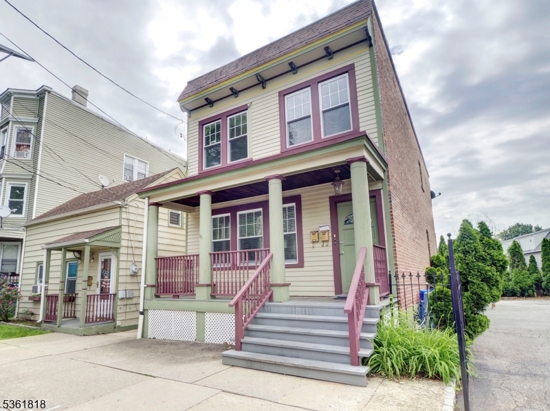 Property Photo: 43 New St NJ 07042