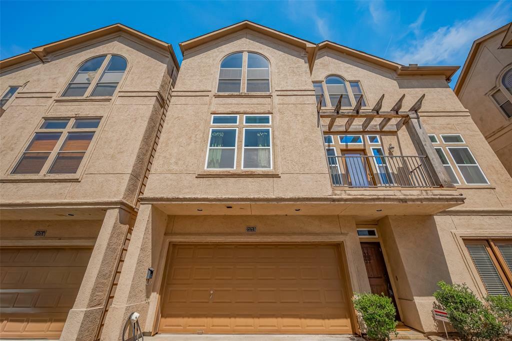 Property Photo: 2121 Harold Street B TX 77098