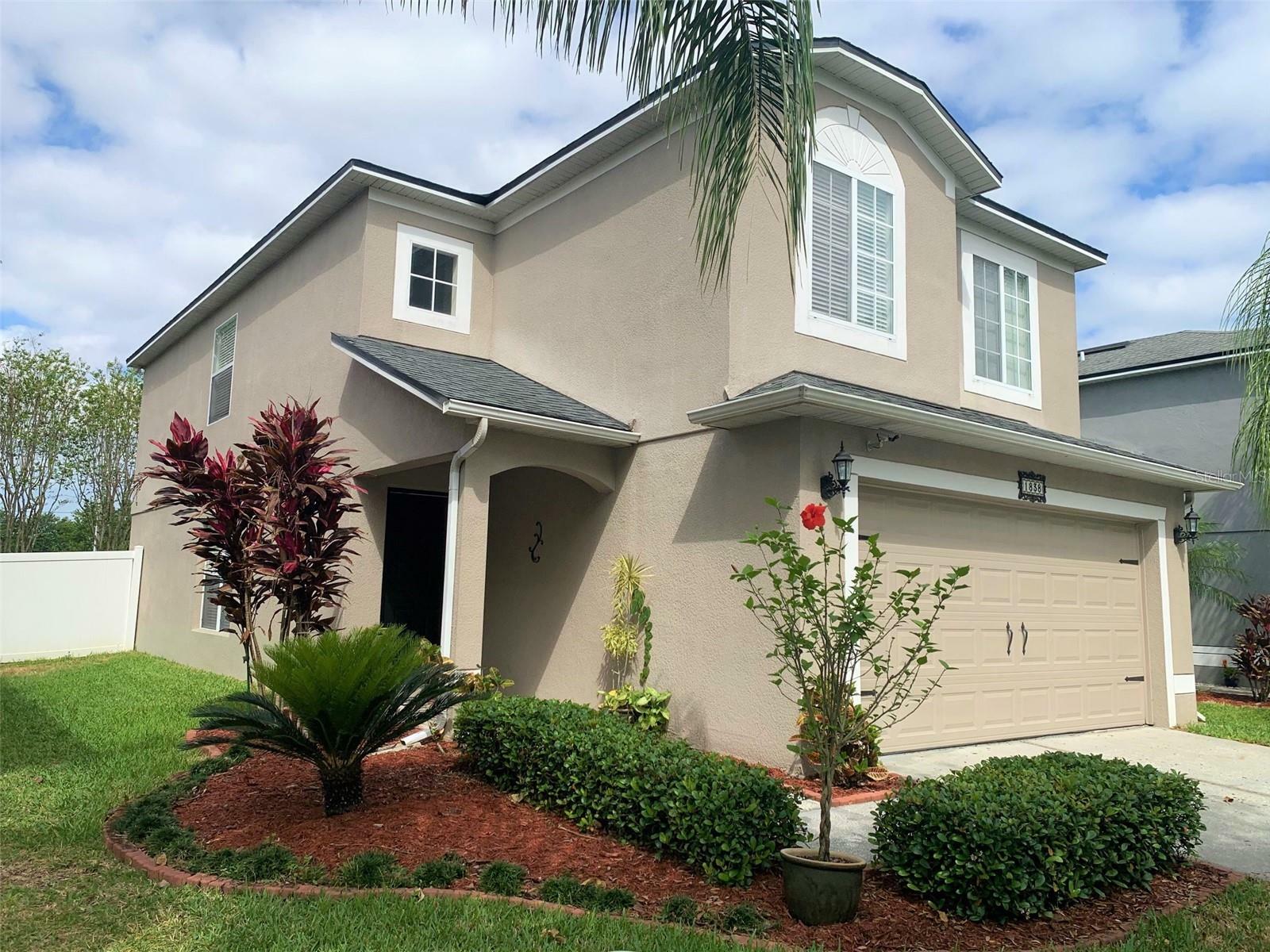Property Photo: 1838 Portcastle Circle FL 34787