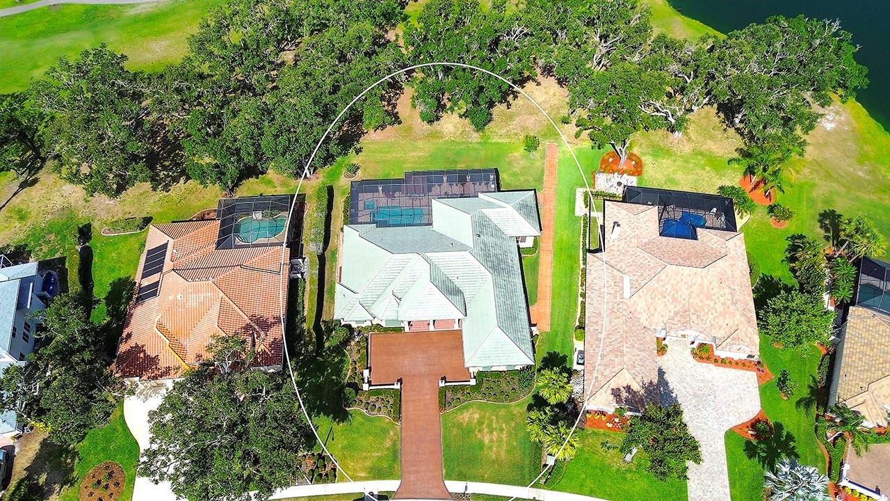 Property Photo: 2901 Little Country Road FL 34219