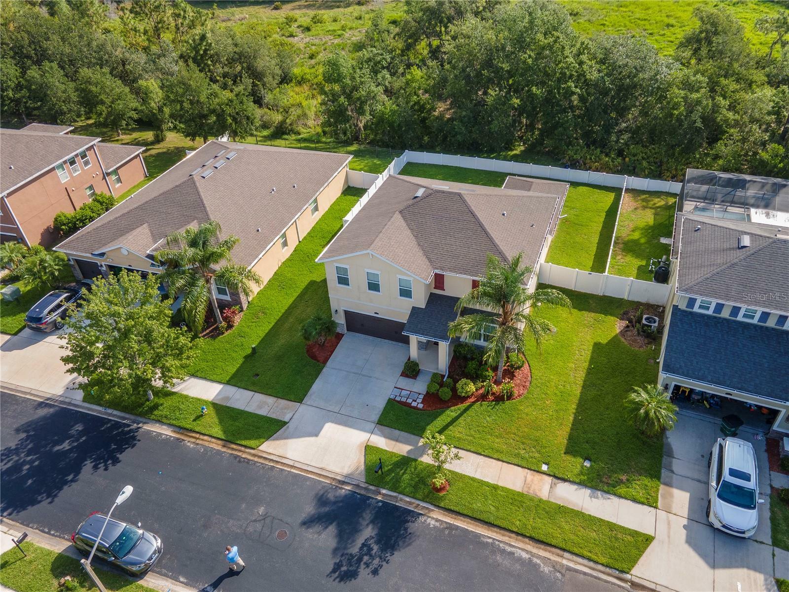 Property Photo: 5446 Suncatcher Drive FL 33545
