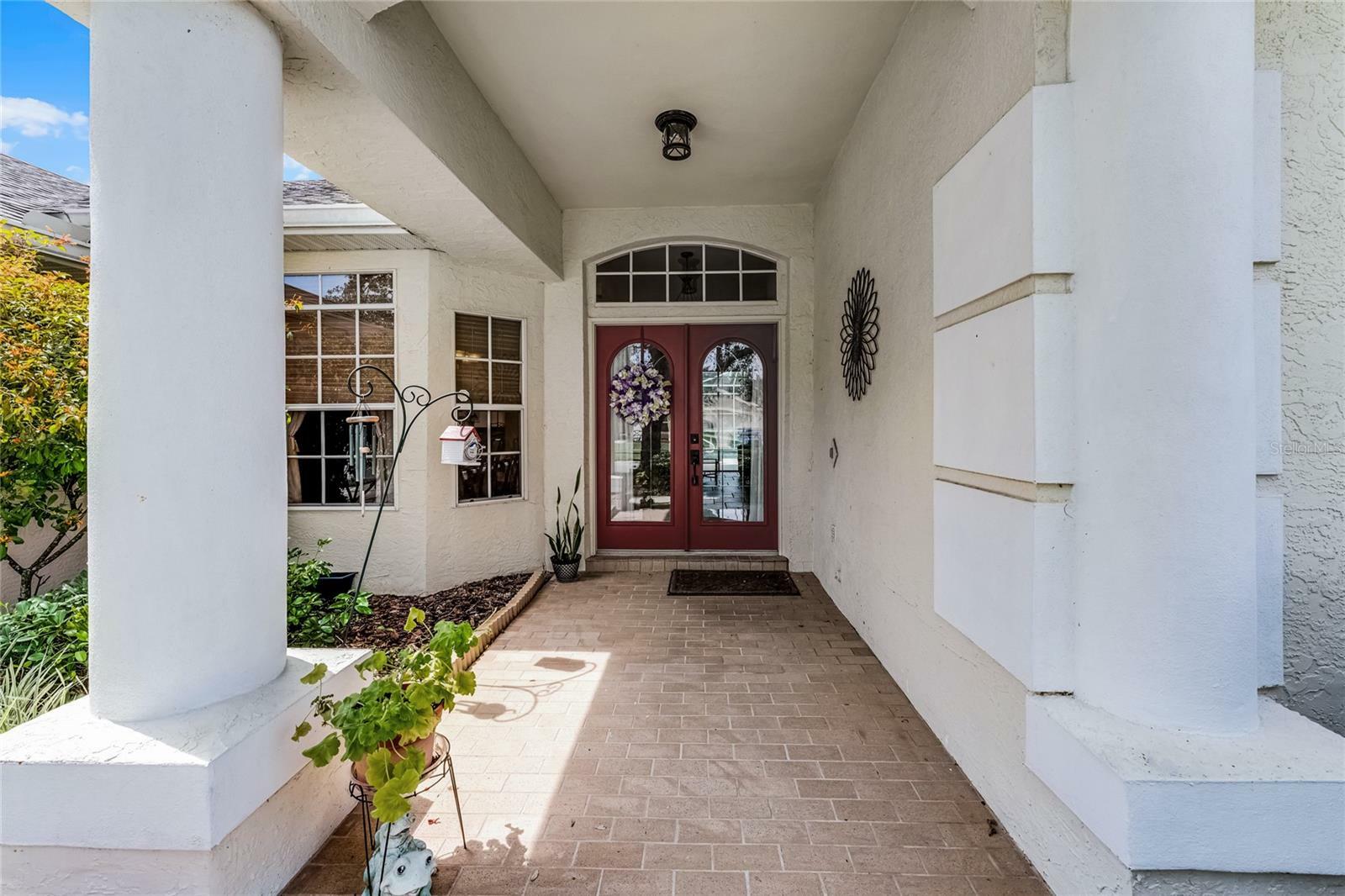 Property Photo: 821 Shallow Brook Avenue FL 32708