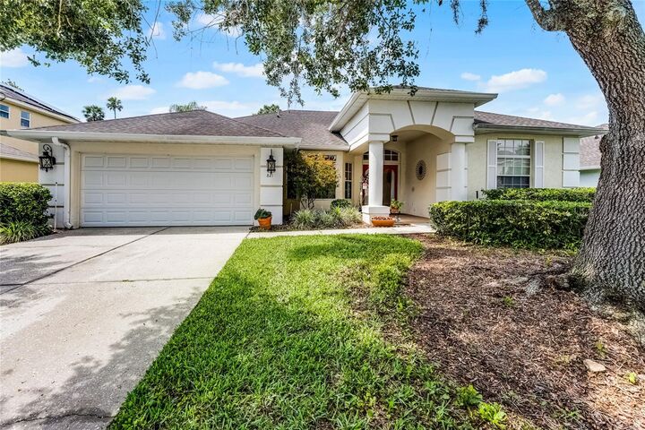 Property Photo:  821 Shallow Brook Avenue  FL 32708 