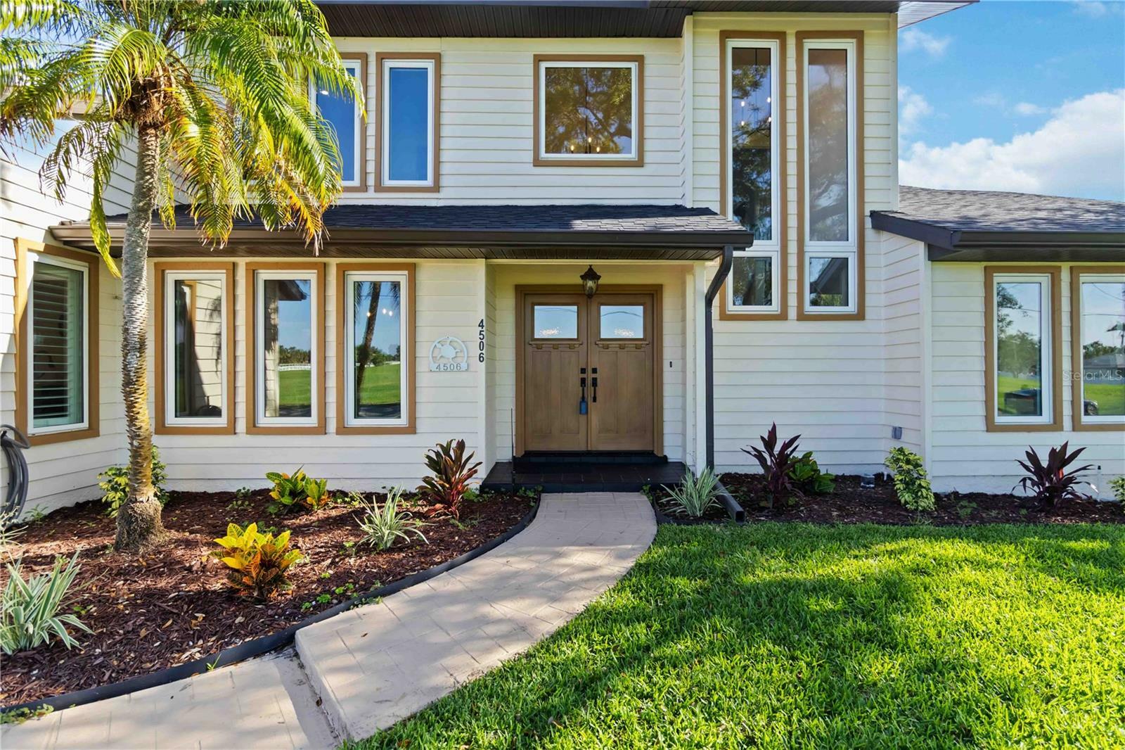 Property Photo:  4506 17th Street W  FL 34221 