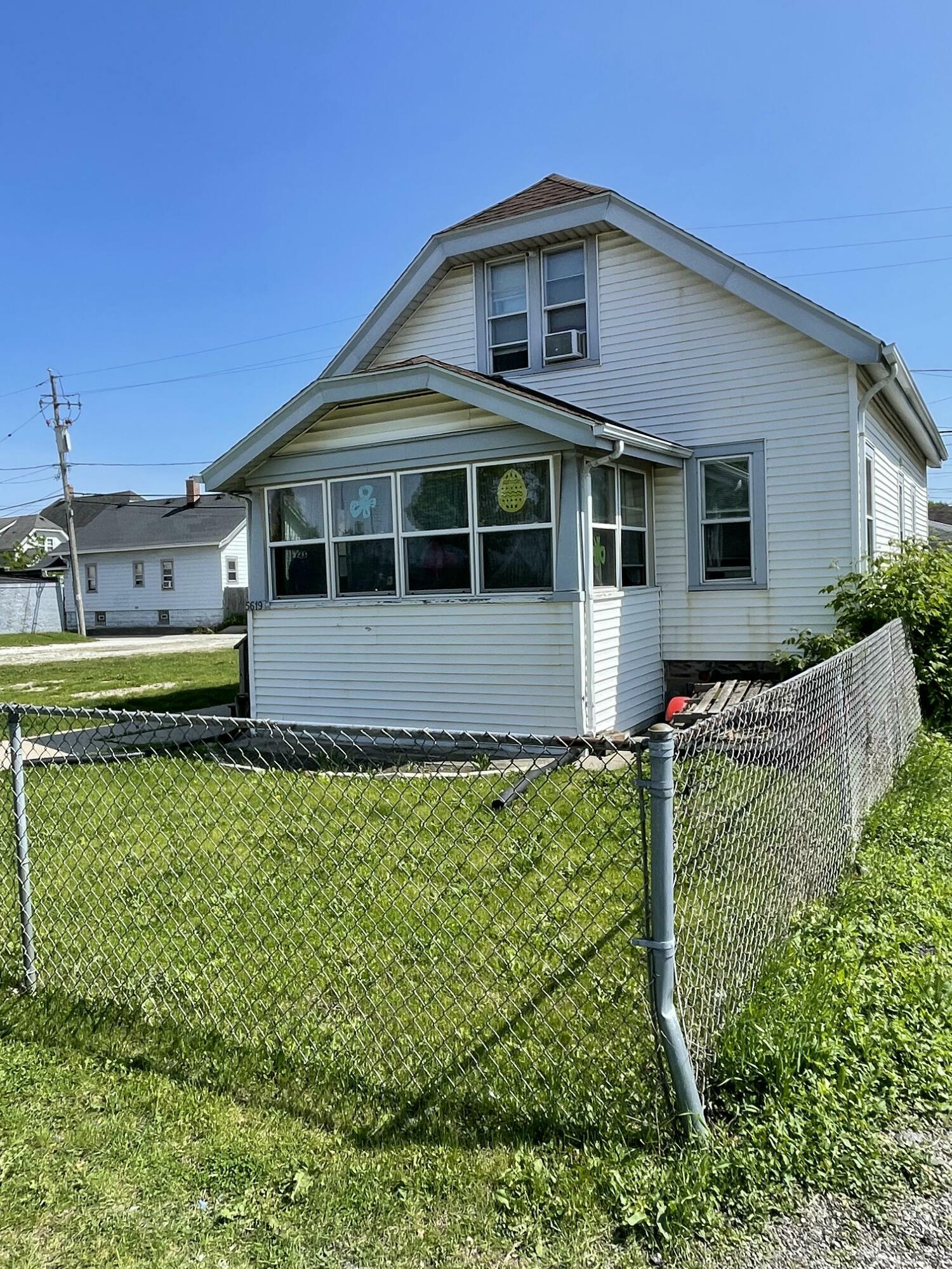 5619 W National Ave  West Allis WI 53214 photo