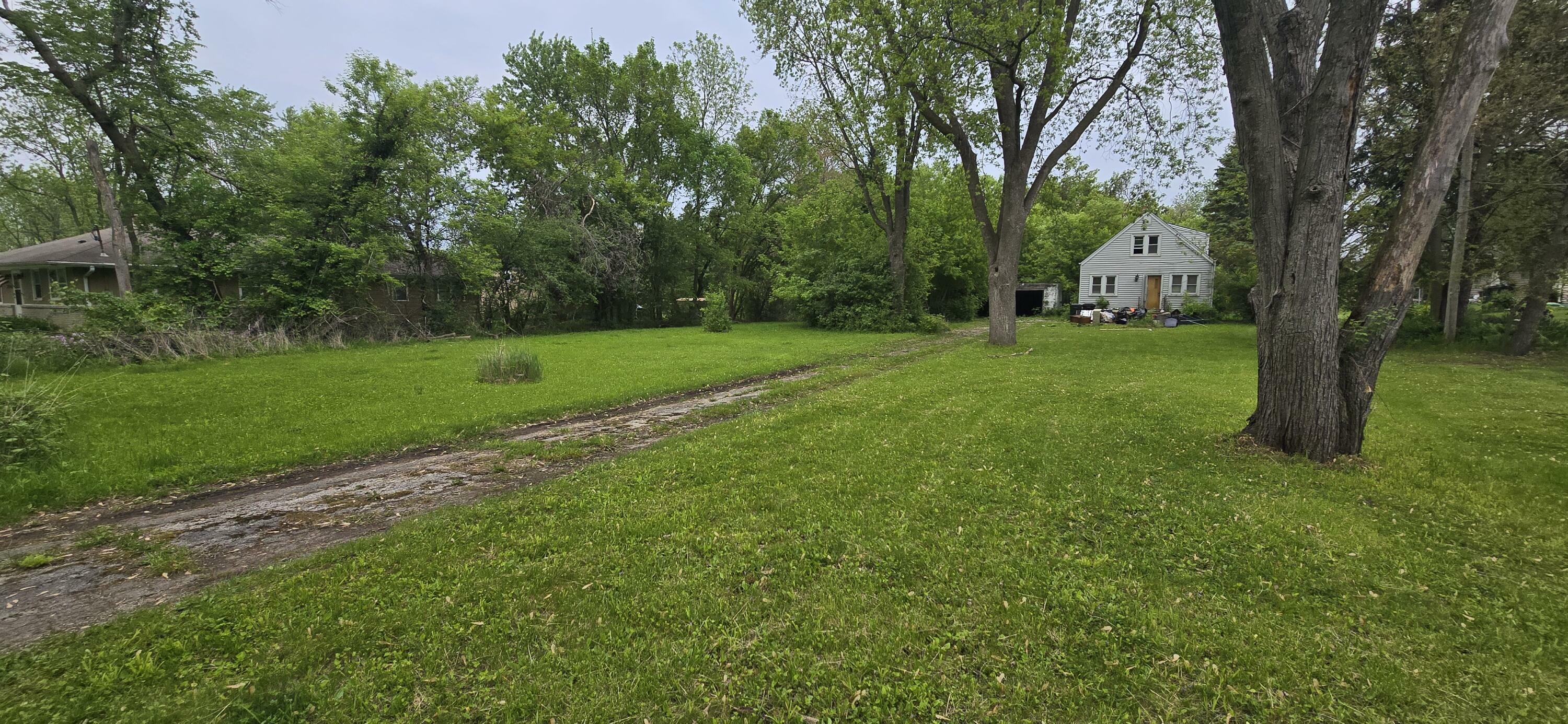 Property Photo: 2976 S 130th St WI 53151
