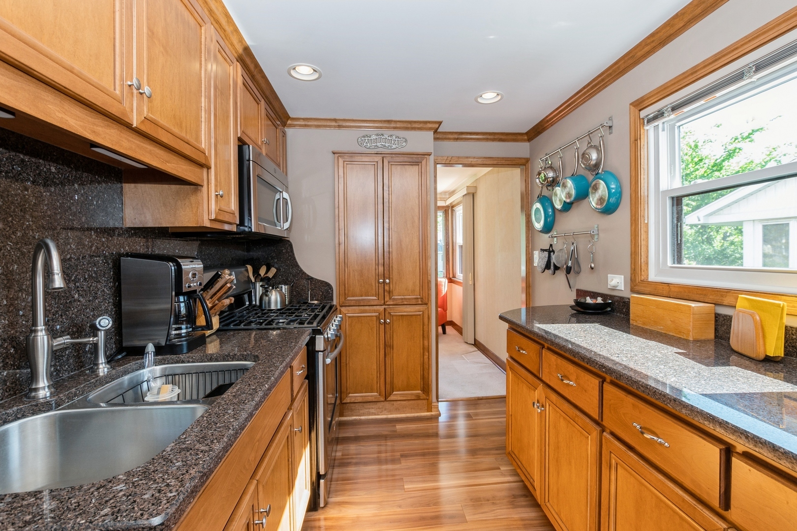 Property Photo: 4904 Spring Road IL 60453