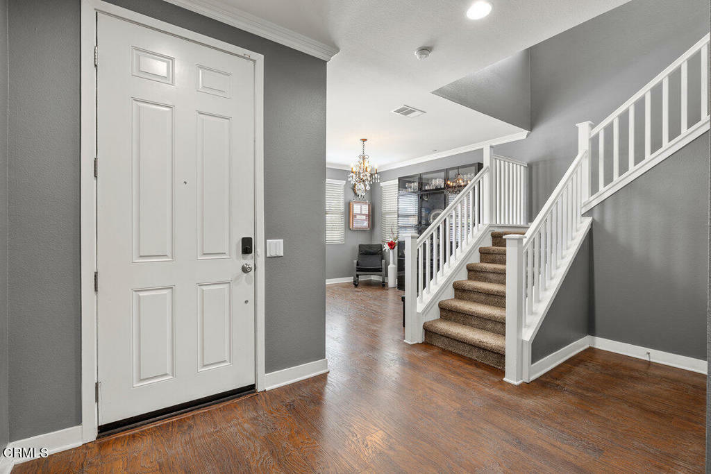Property Photo: 375 Myrtle Avenue CA 93004