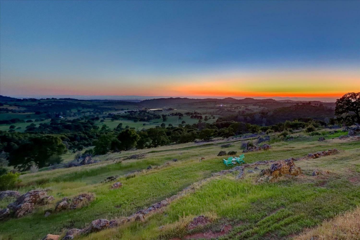 Property Photo: 14225 Countryside Ranch Road CA 95949