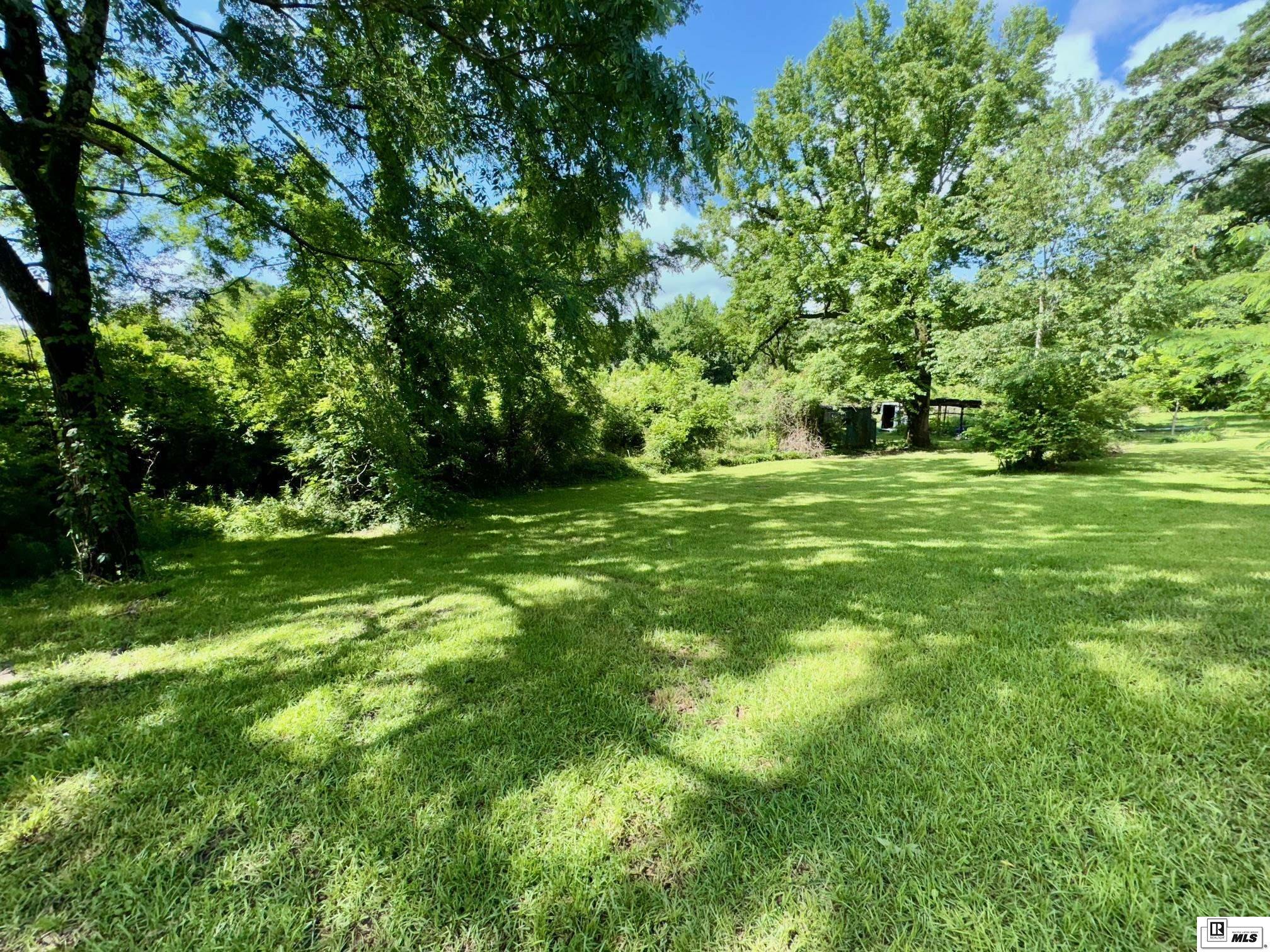 Property Photo: 1308 Cherry Ridge Road LA 71220