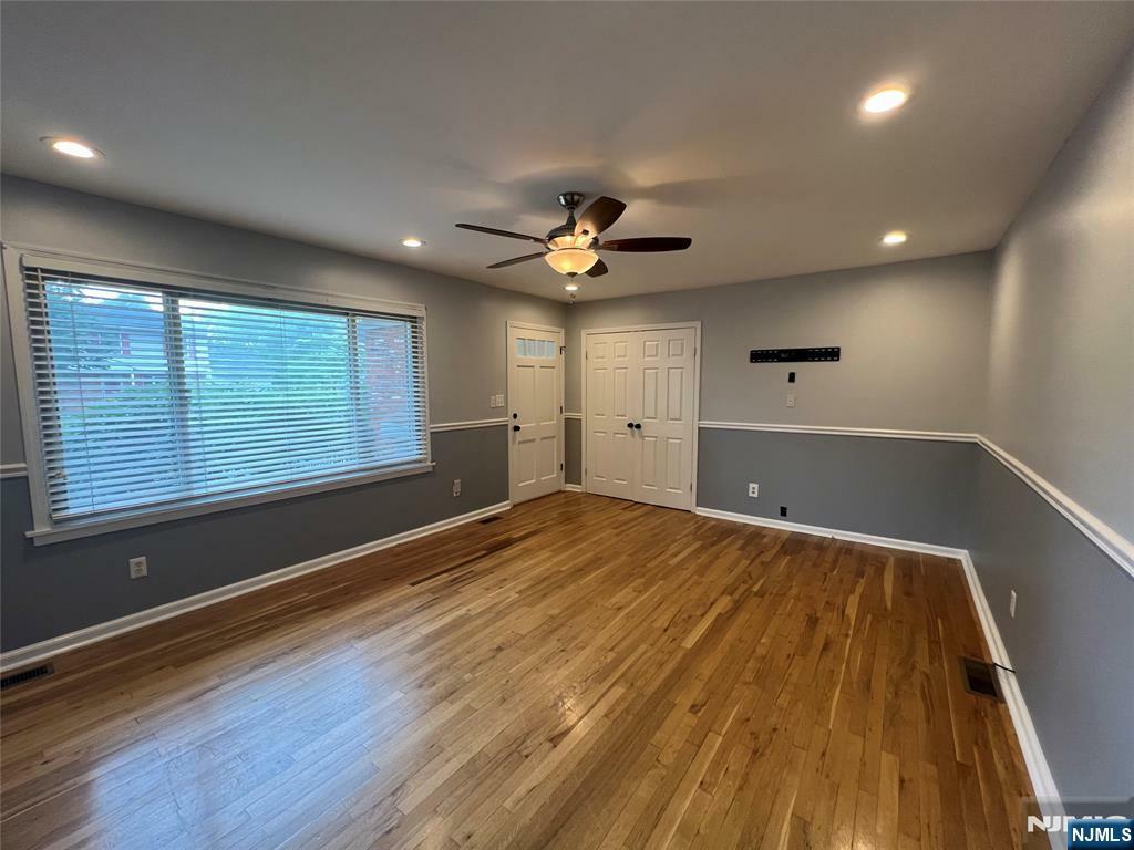 Property Photo:  514-516 Carmine Avenue R  NJ 07080 