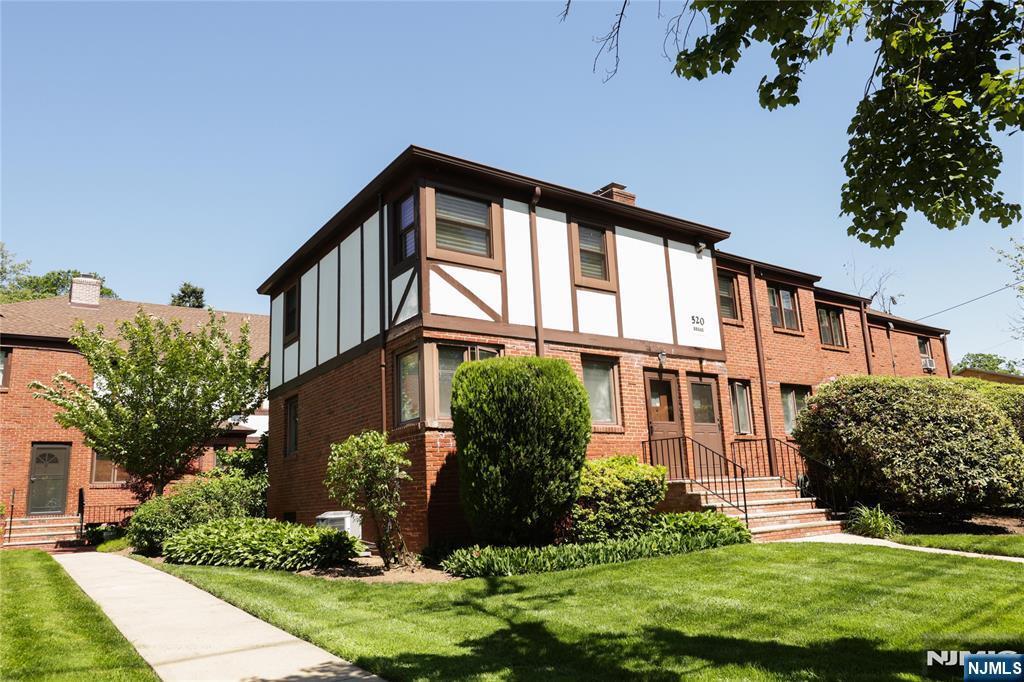 520 Broad Avenue 14  Englewood NJ 07631 photo