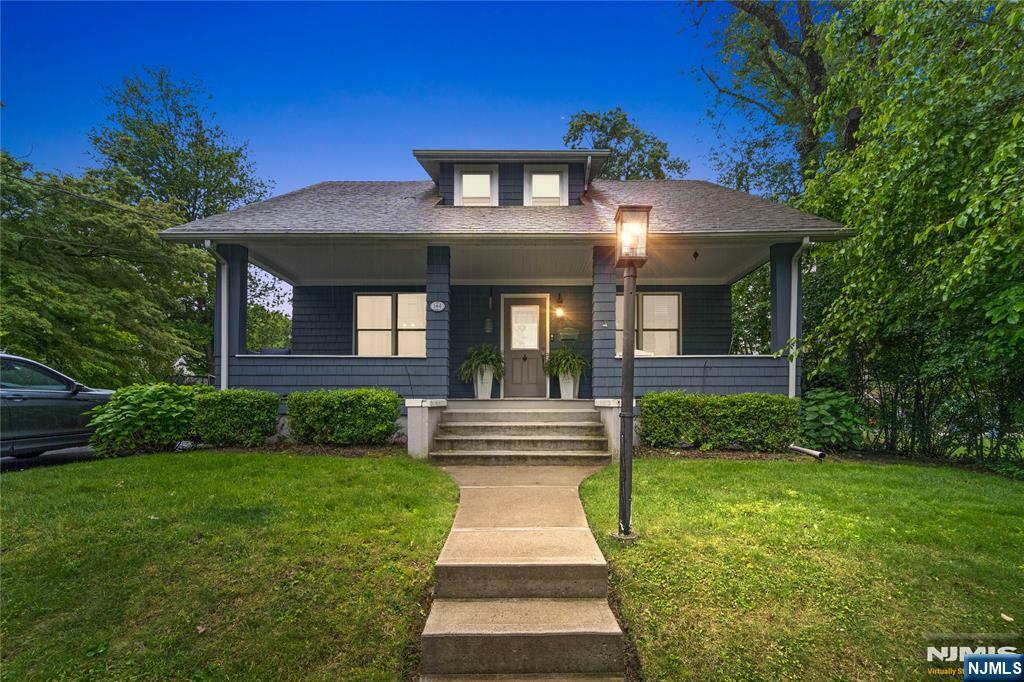 Property Photo:  149 Randolph Avenue  NJ 07628 