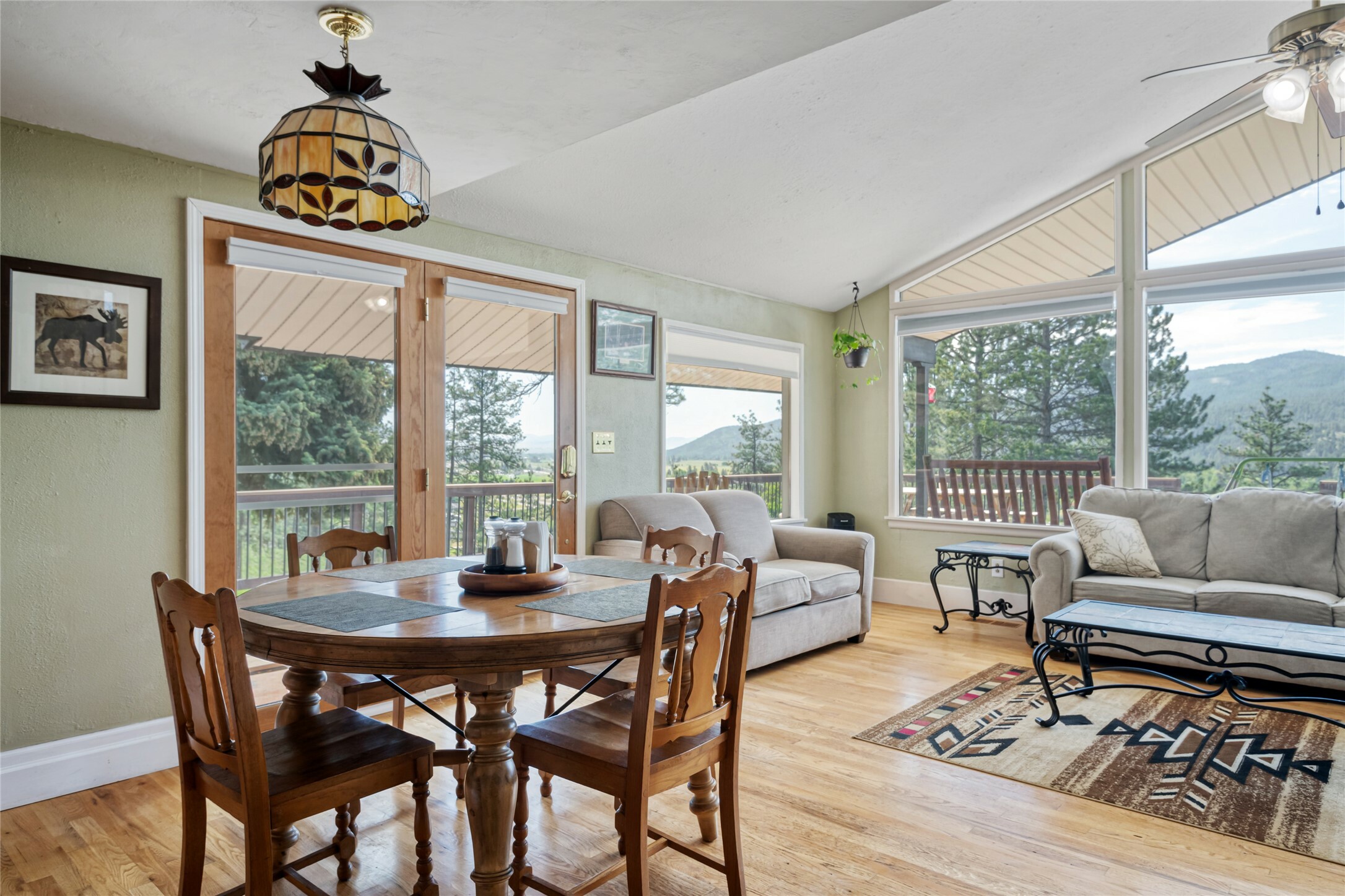 Property Photo: 25700 View Crest Drive MT 59846