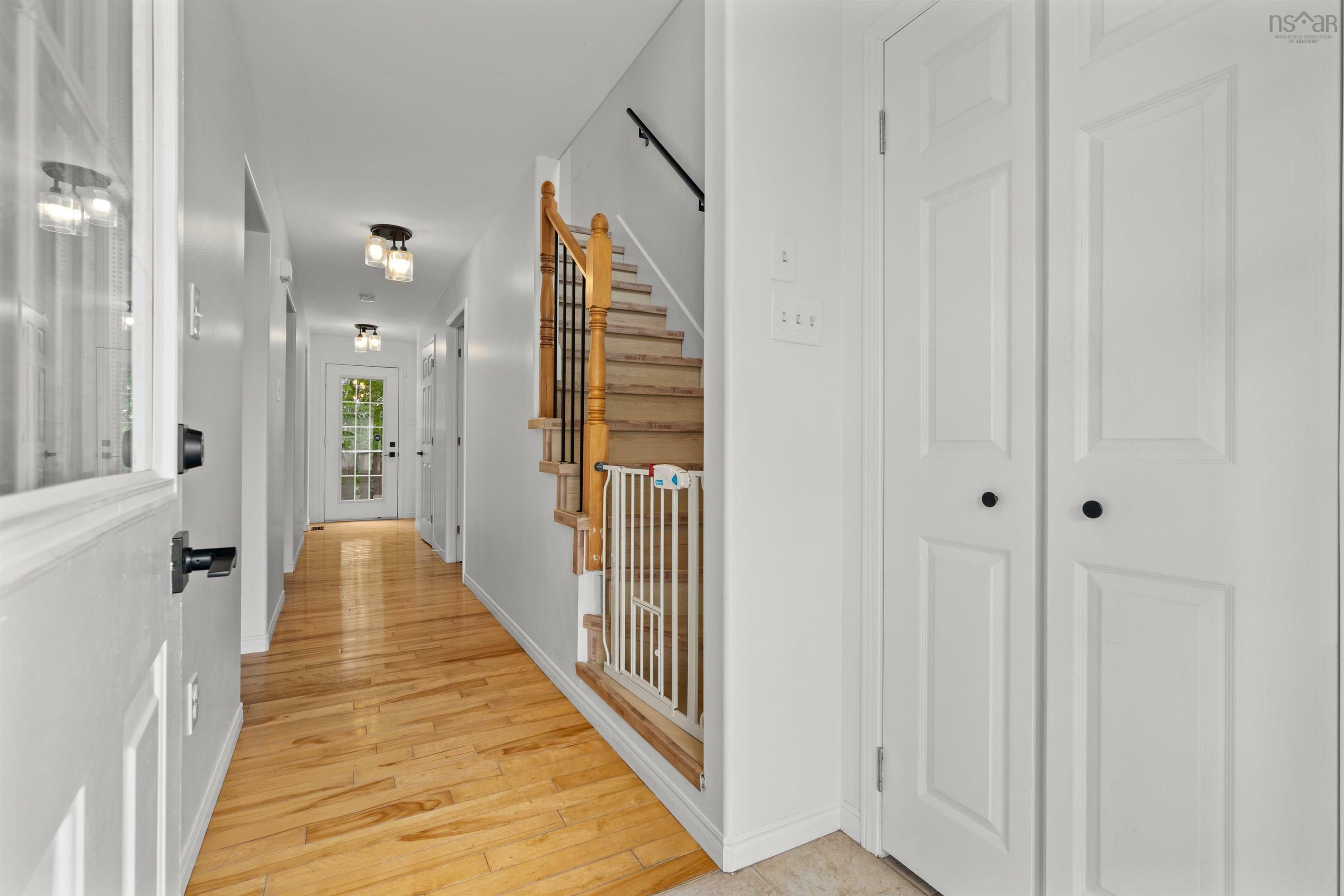 Property Photo: 73 Madeira Crescent NS B2W 6G8