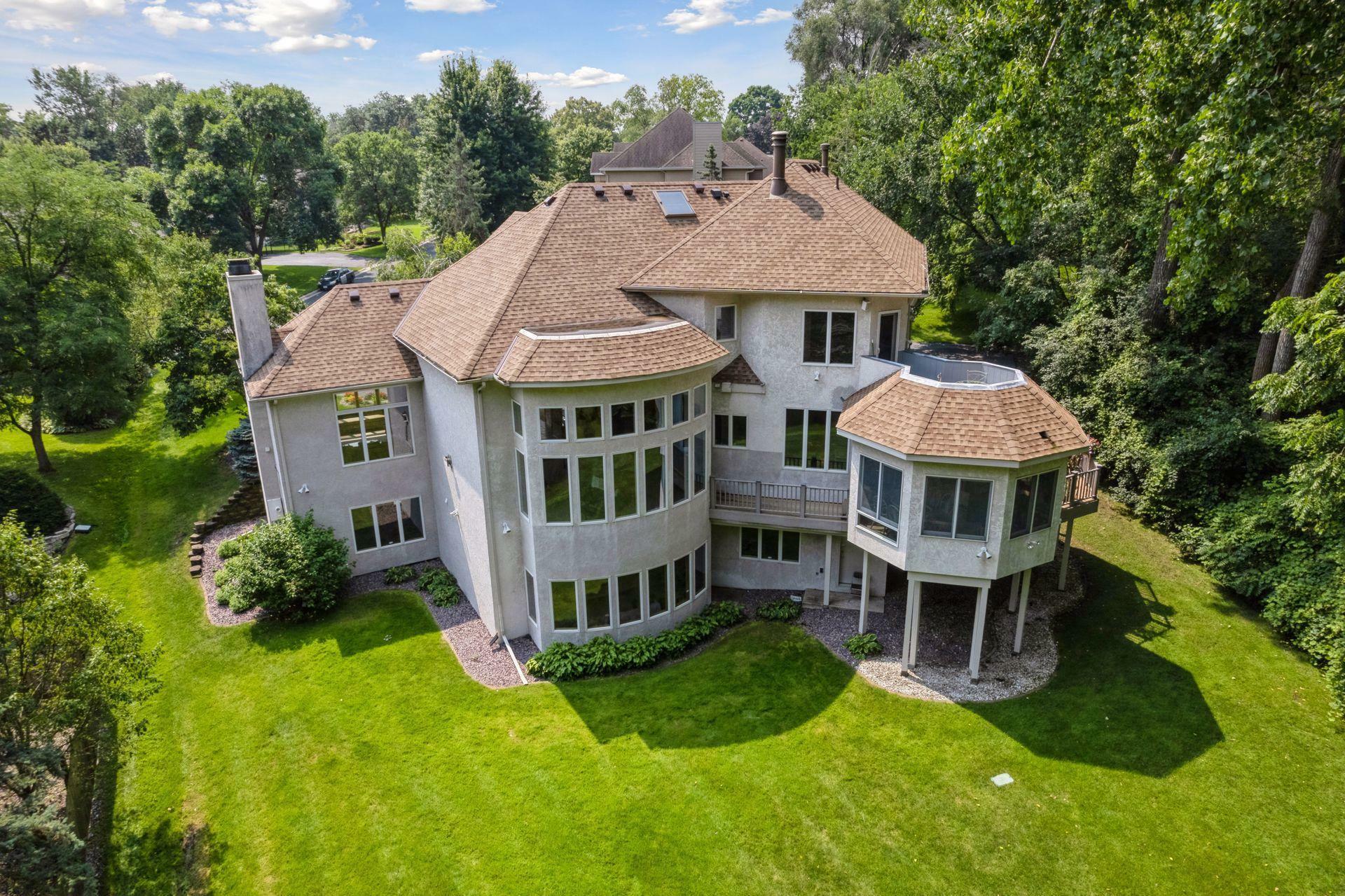 Property Photo: 689 Brookside Lane MN 55118
