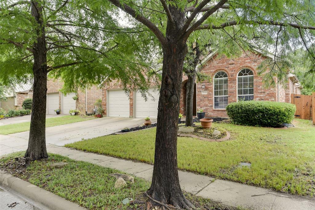 Property Photo: 4840 Van Zandt Drive TX 76244
