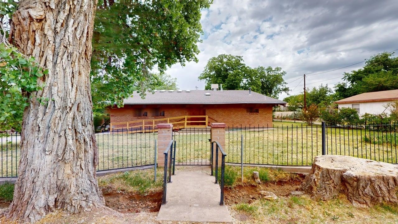 Property Photo: 15 Water St NM 88337
