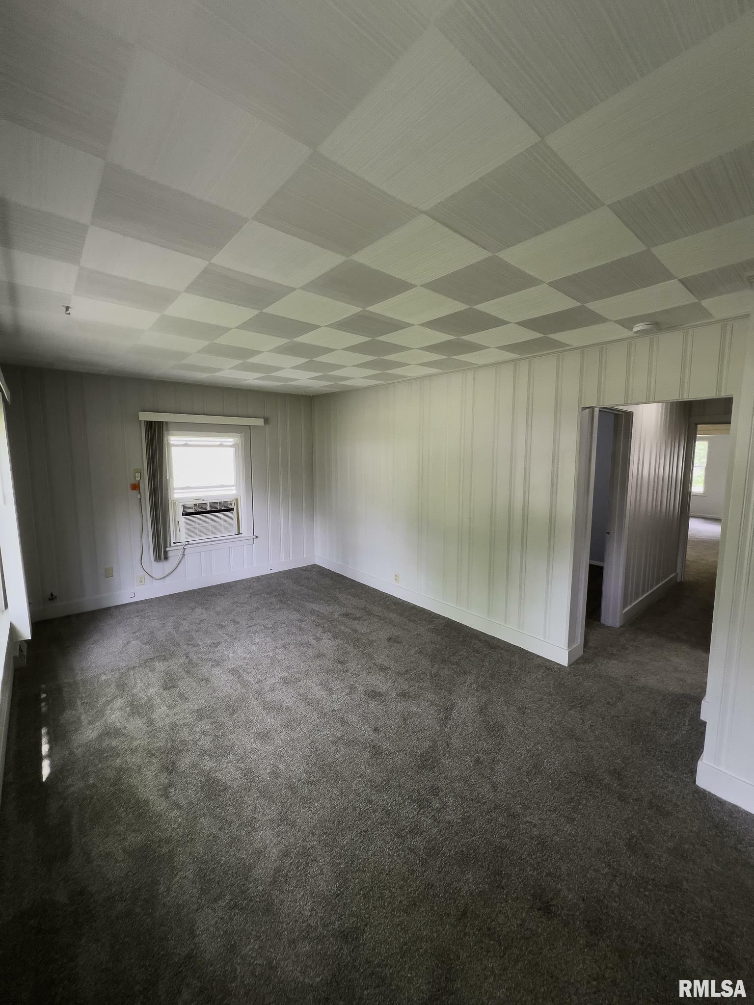 Property Photo: 202 Stahl Avenue IL 61571