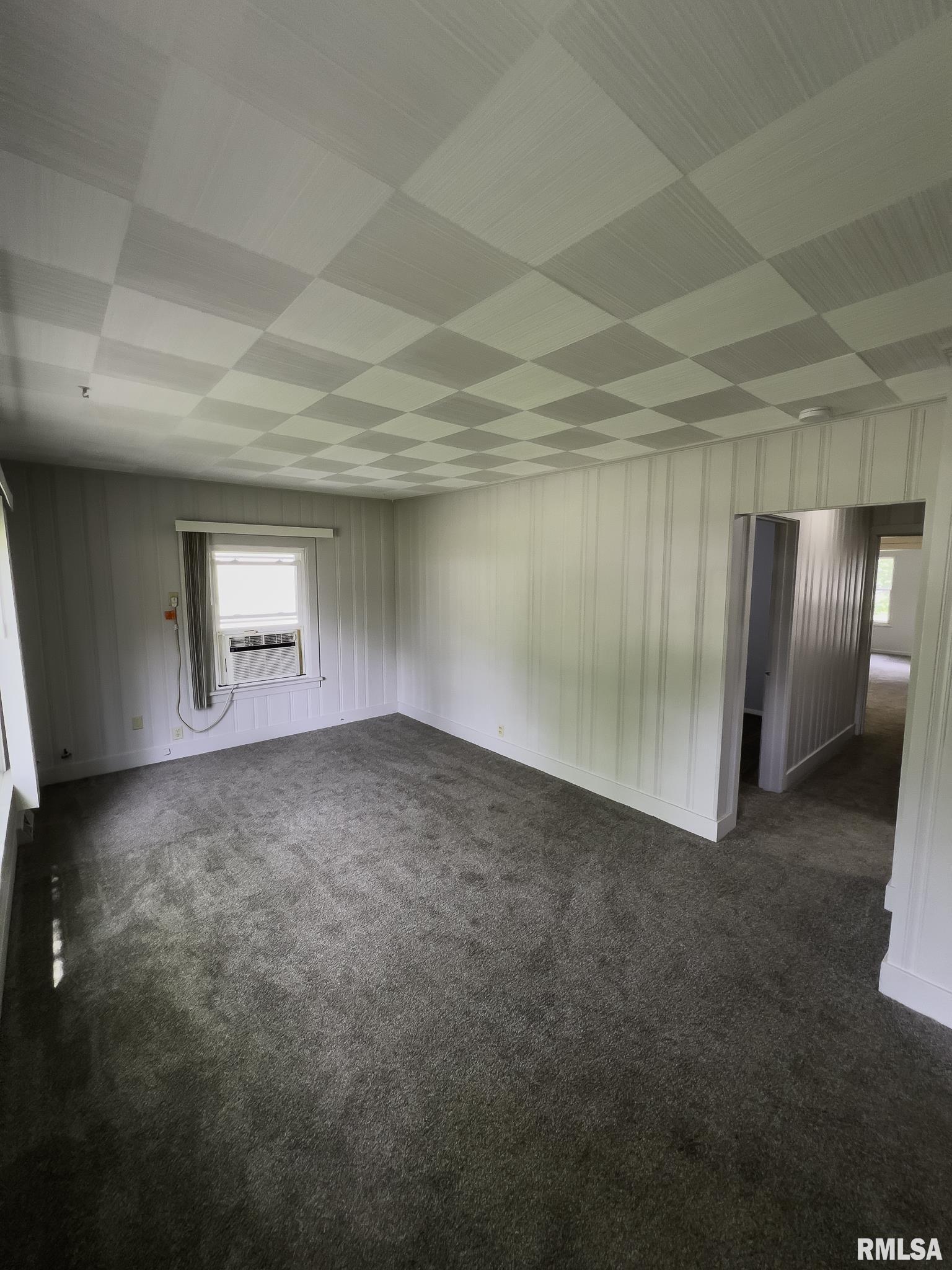 Property Photo: 202 Stahl Avenue IL 61571