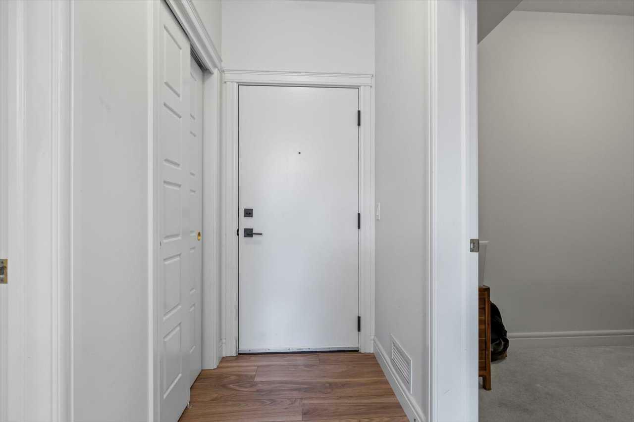 Property Photo: 19661 40 Street SE 221 AB T3M 3H3