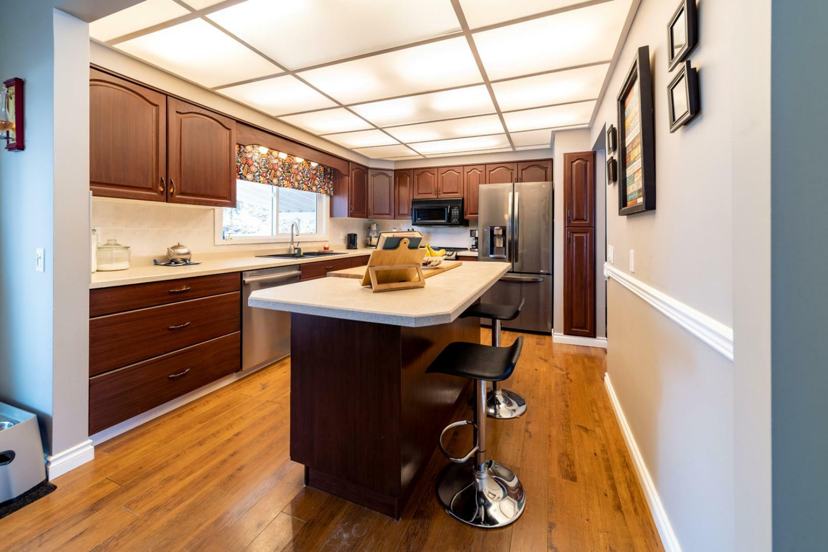 Photo de la propriété: 517 2 Street Crescent AB T9W 1A8