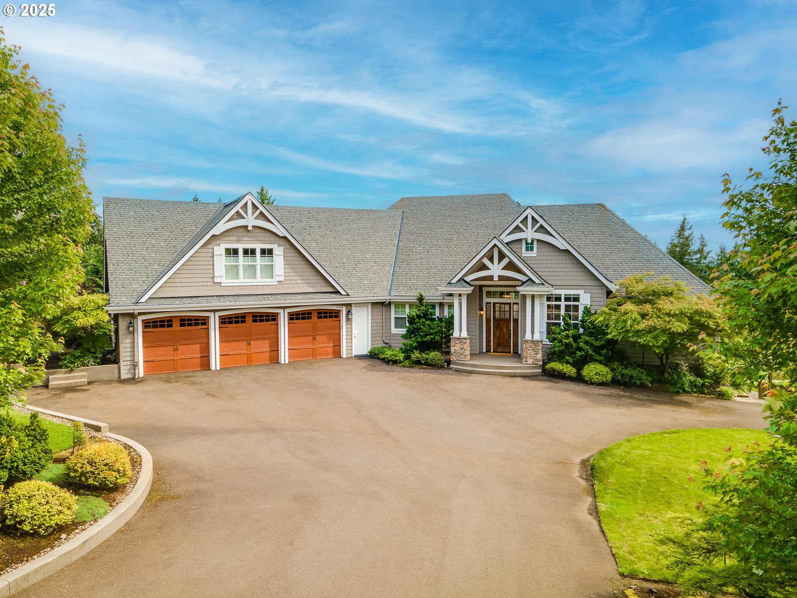 Property Photo: 13848 SE Diamond Ridge Rd OR 97086
