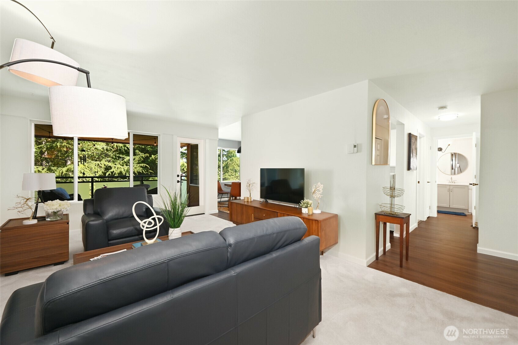 Property Photo: 7021 Sand Point Wy B319 WA 98115