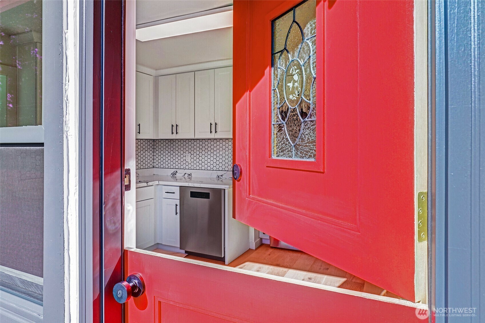 Property Photo: 19151 7th Avenue NE WA 98155