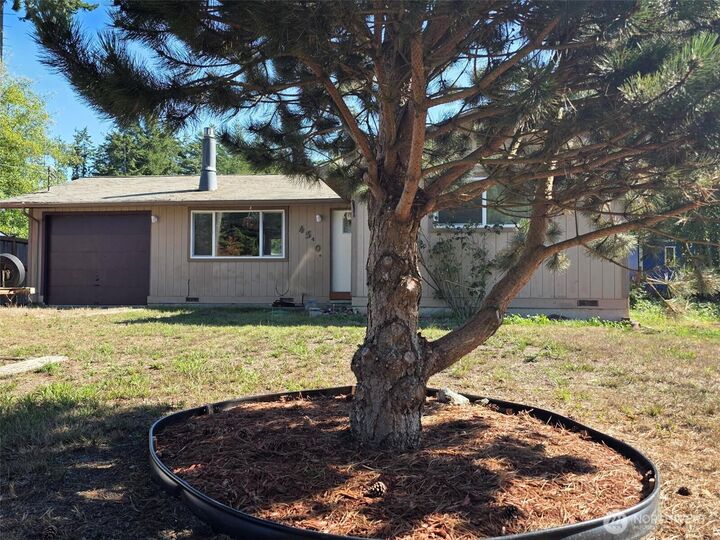 Property Photo: 4340 Hamilton Drive WA 98277