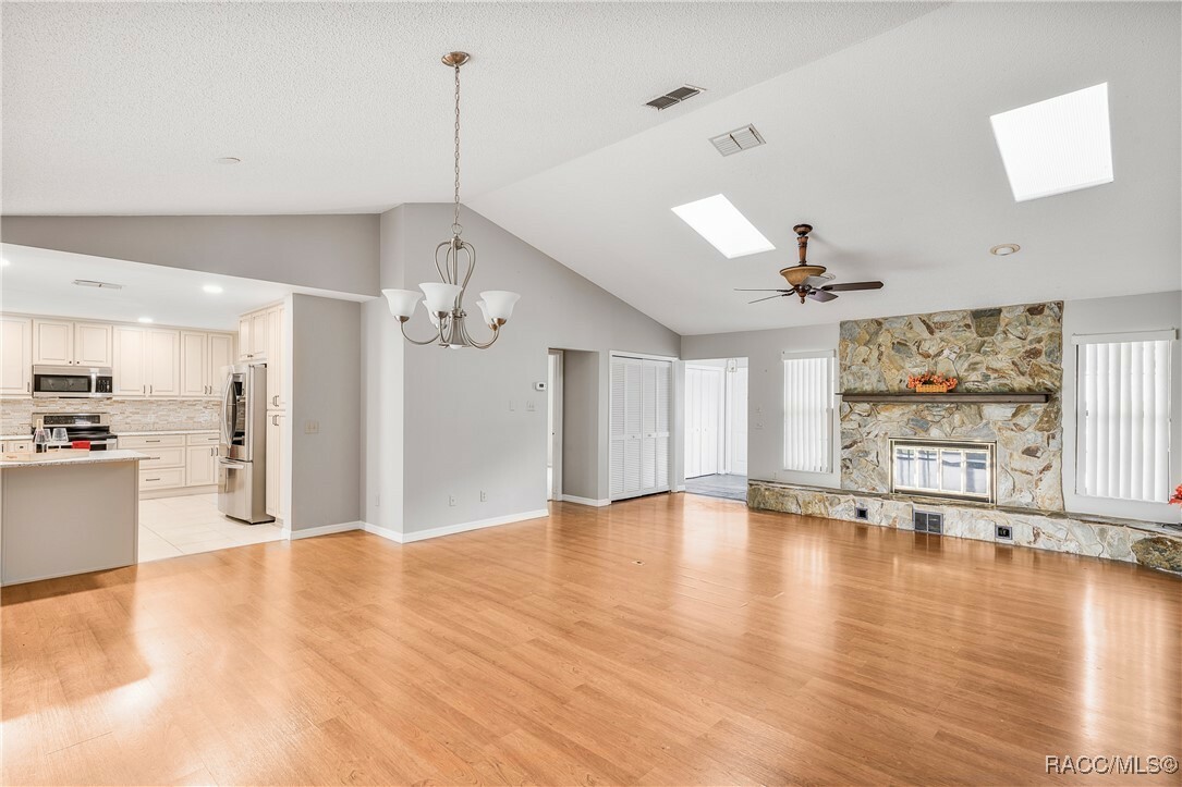 Property Photo: 8831 E Sandpiper Drive FL 34450