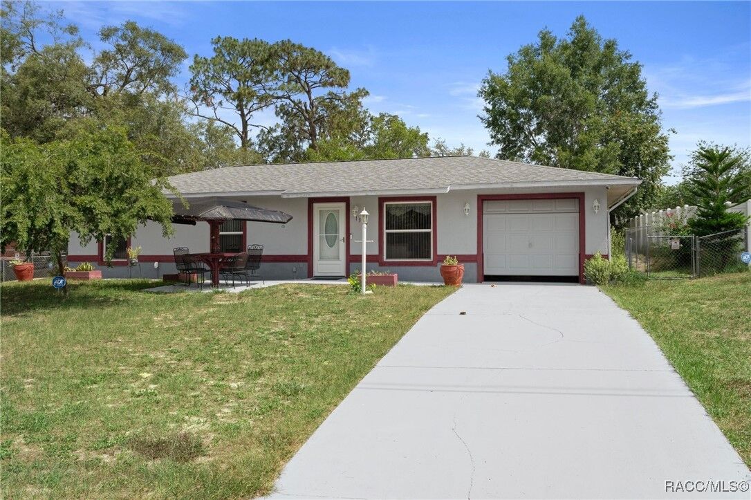 Property Photo:  1316 Claymore Street  FL 34450 