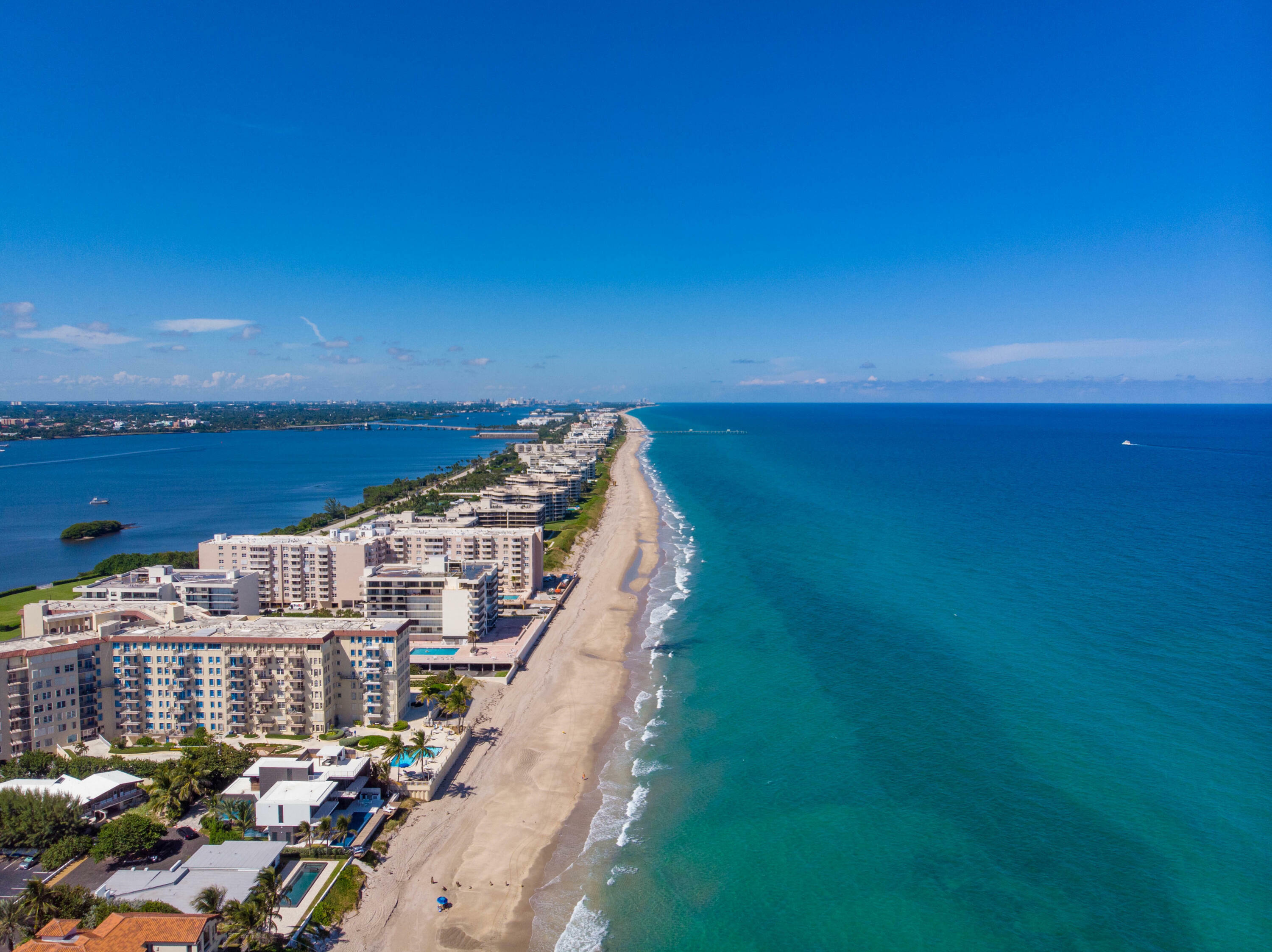 Property Photo: 3540 S Ocean 712 Boulevard 712 FL 33480