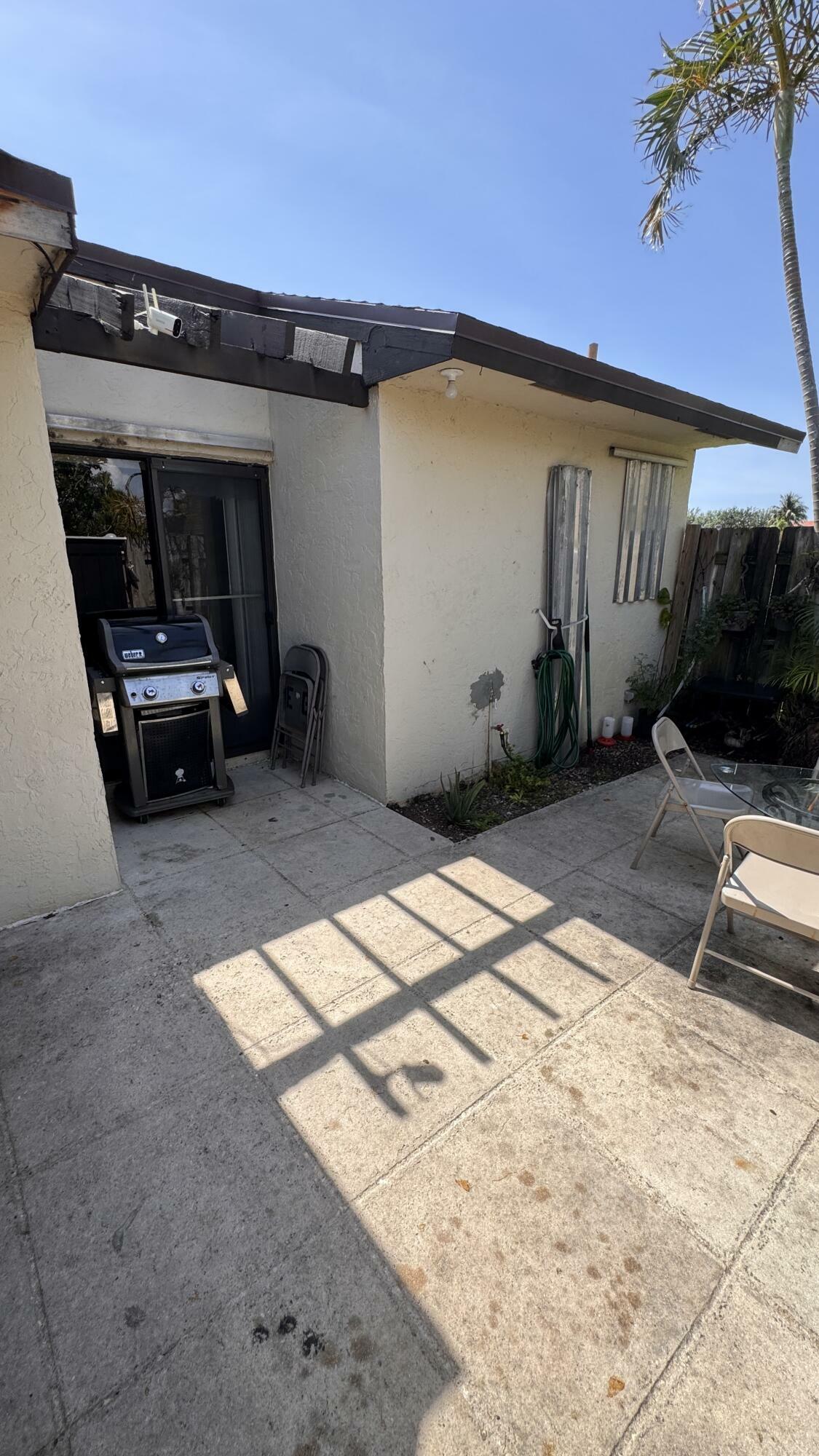 Property Photo: 1301 Waterview Circle FL 33461