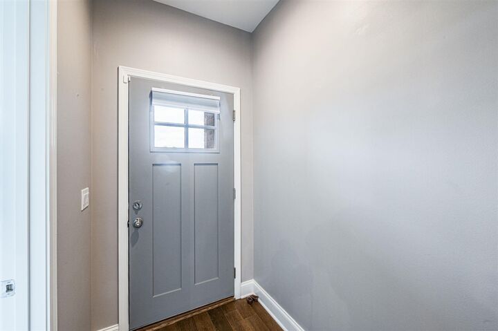 Property Photo: 1113 County House Lane KY 42101