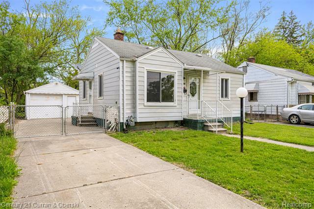 Property Photo: 25960 Yale Street MI 48141