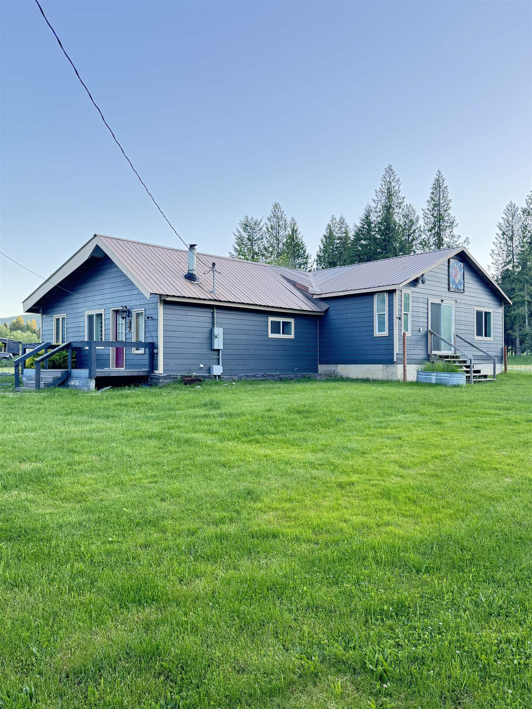 Property Photo: 216 S 8th Ave WA 99139