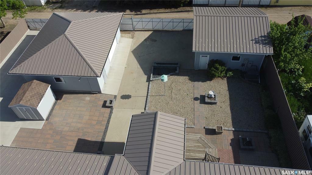 Property Photo: 110 3rd Avenue W SK S0H 1X0