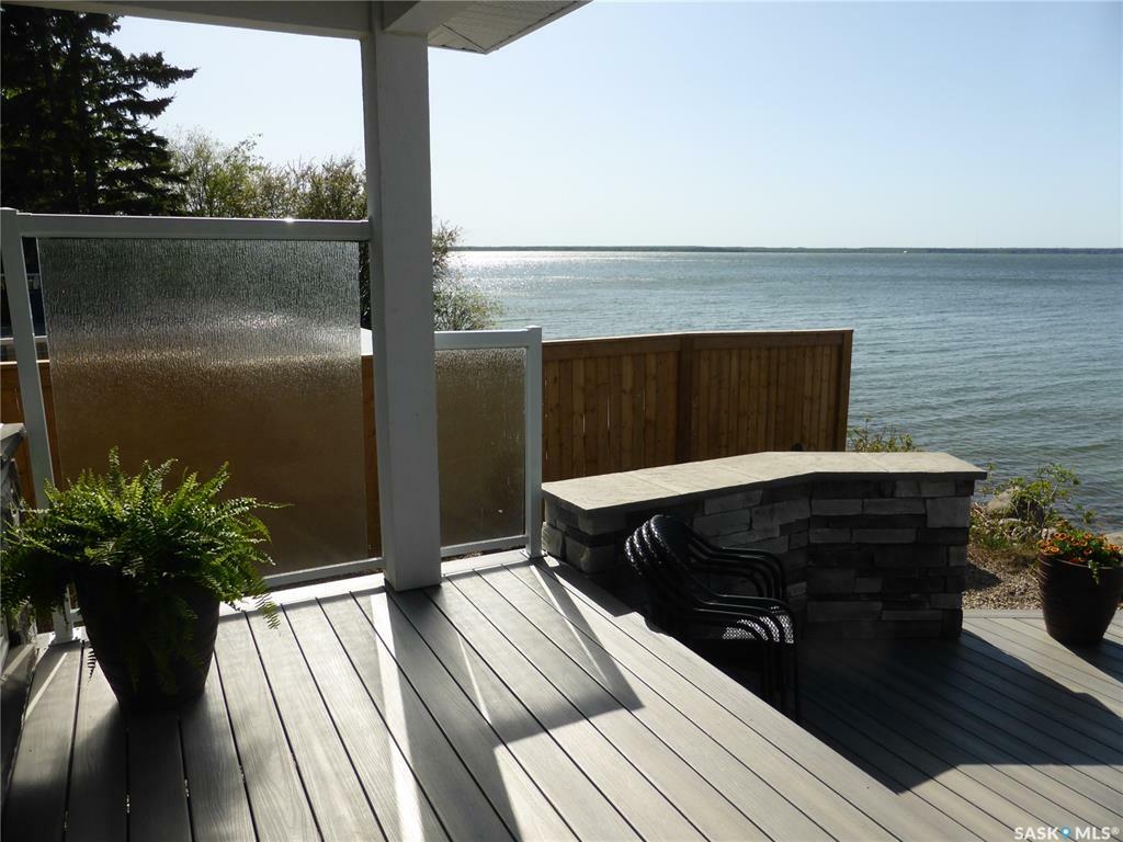 Property Photo: 620 Kenderdine Boulevard SK S0M 1J0