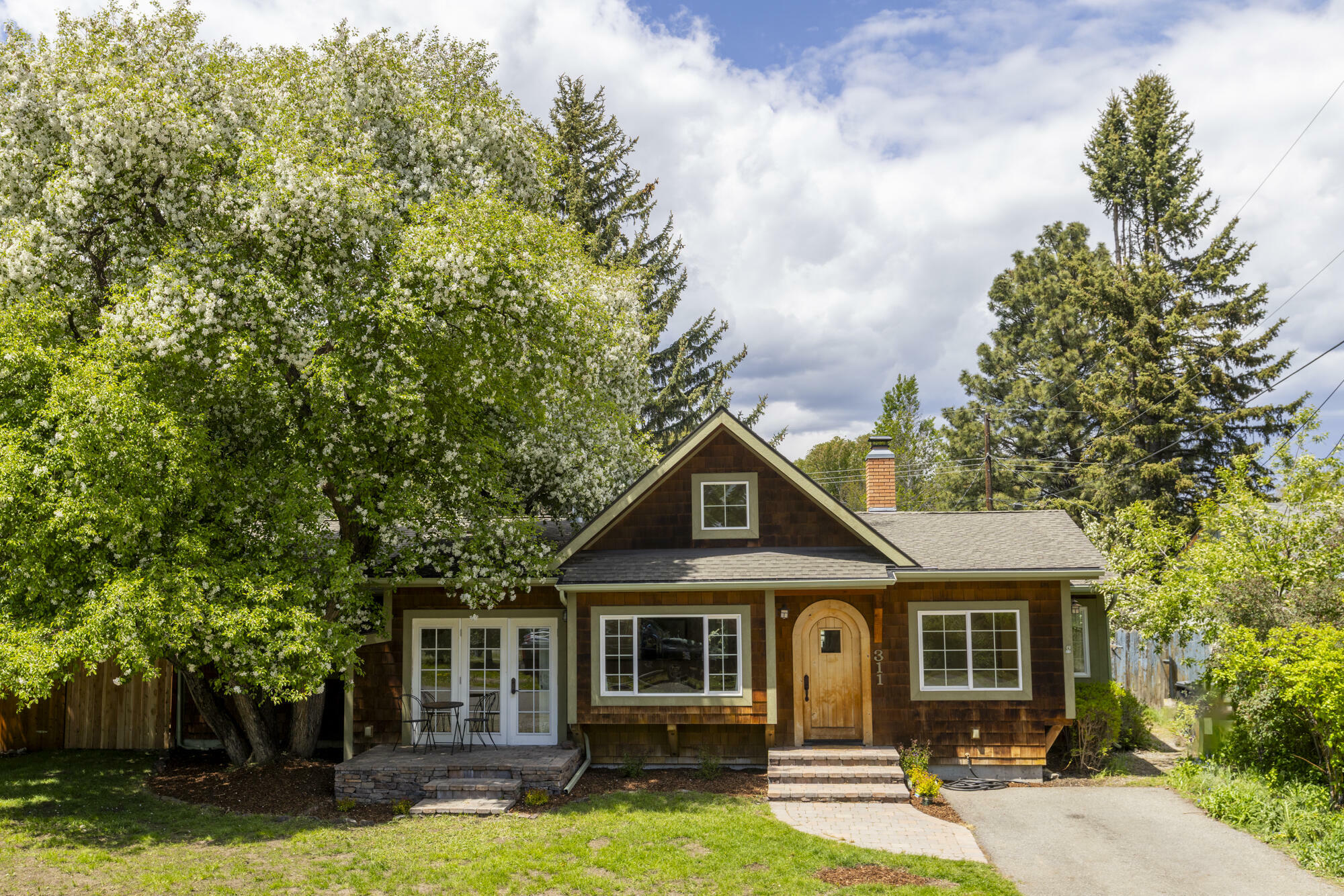 311 W Elm St  Hailey ID 83333 photo
