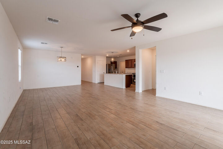 Property Photo:  6179 S Reed Bunting Drive  AZ 85757 