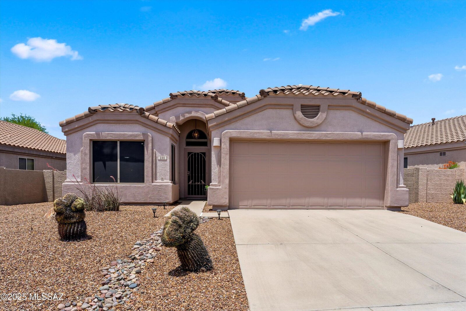Property Photo:  2311 N Creek Vista Drive  AZ 85749 