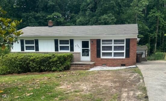 Property Photo:  202 Crest Road  NC 27513 